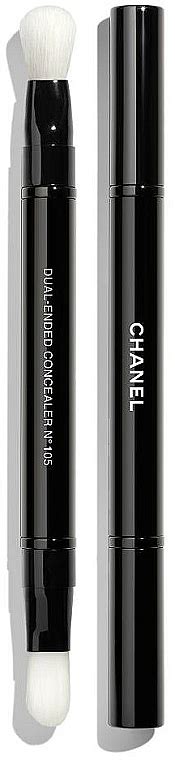 chanel dual ended concealer brush.